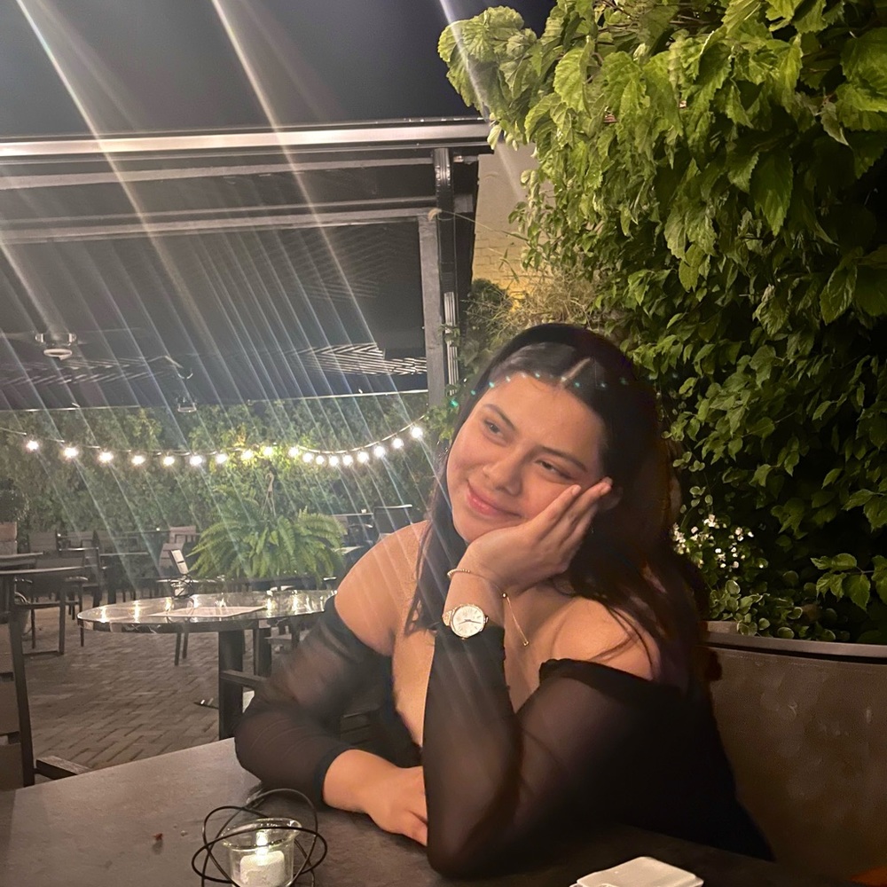 Meet your Posher, Xochitl
